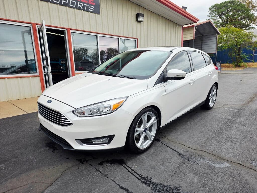 2016 FORD Focus
