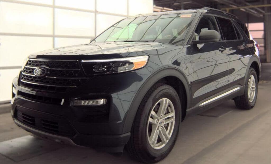 2024 FORD Explorer
