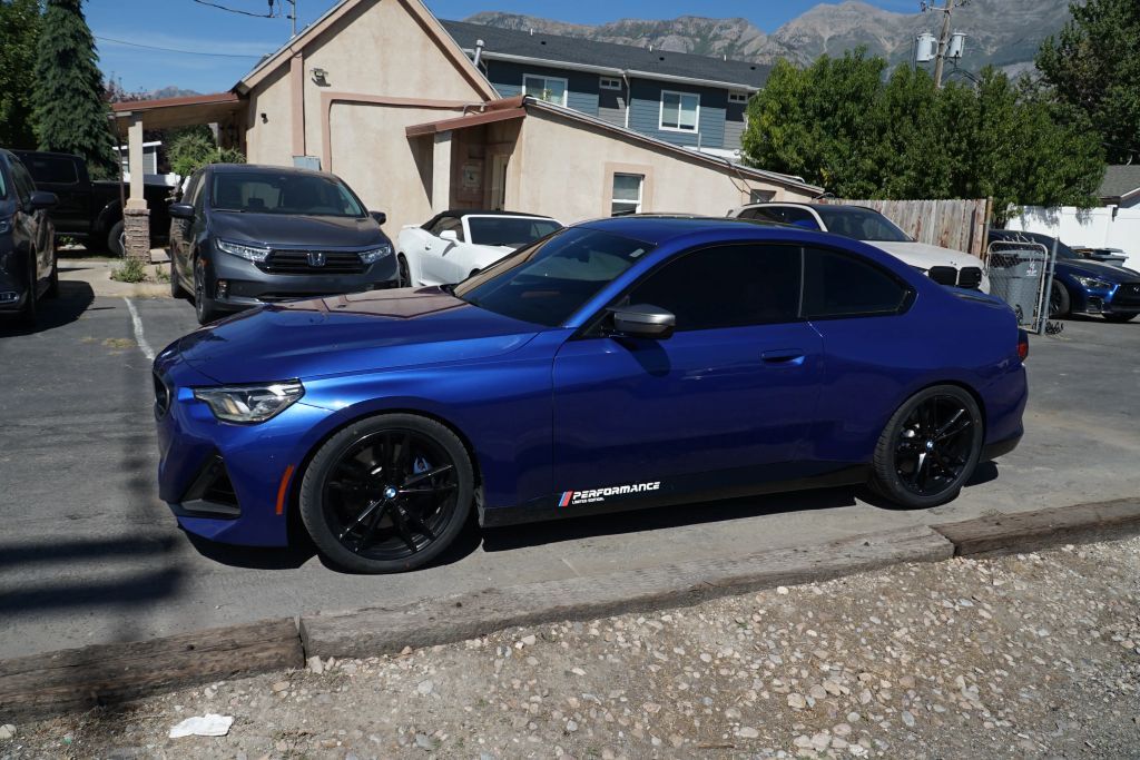 2022 BMW M240i