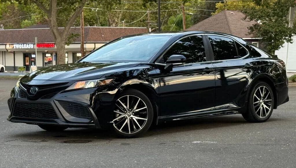 2024 TOYOTA Camry