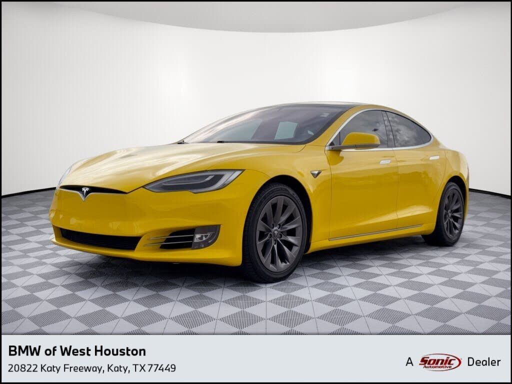 2020 TESLA Model S