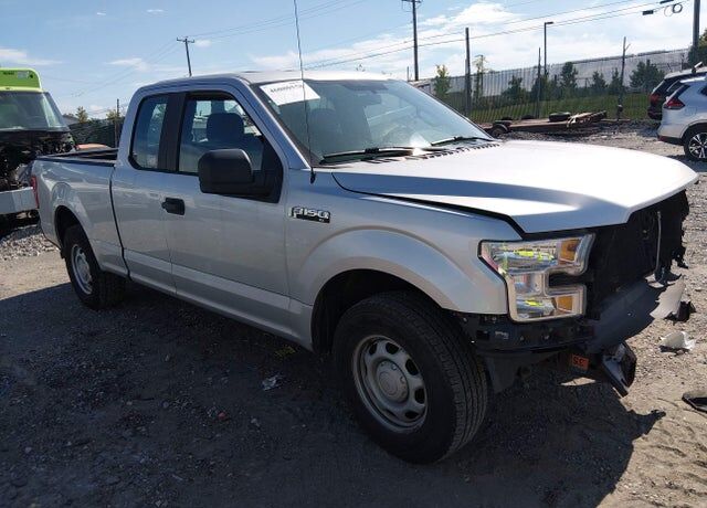2015 FORD F-150