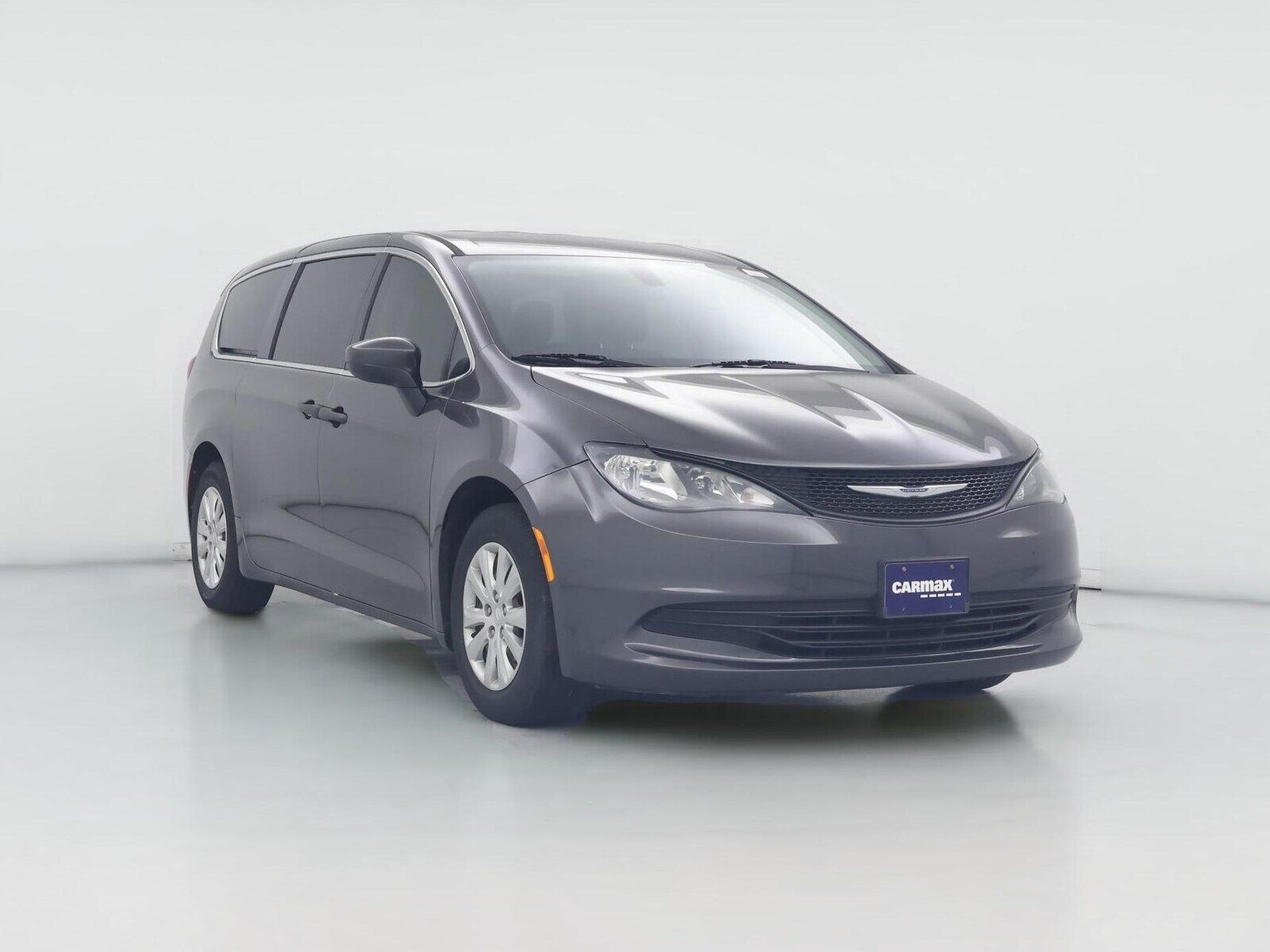 2020 CHRYSLER Voyager