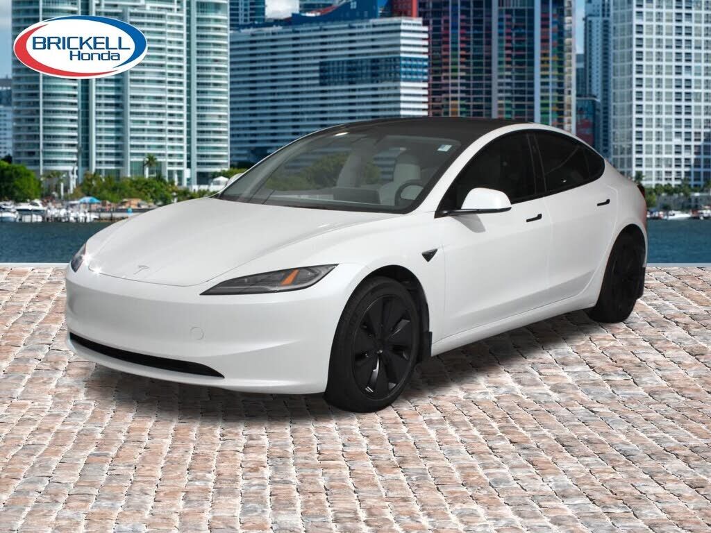 2024 TESLA Model 3