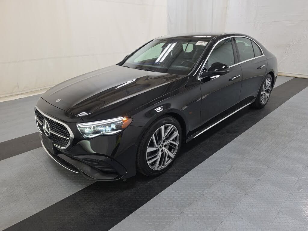 2025 MERCEDES-BENZ E-Class