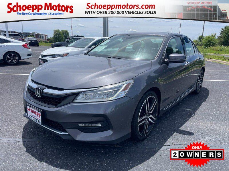 2017 HONDA Accord