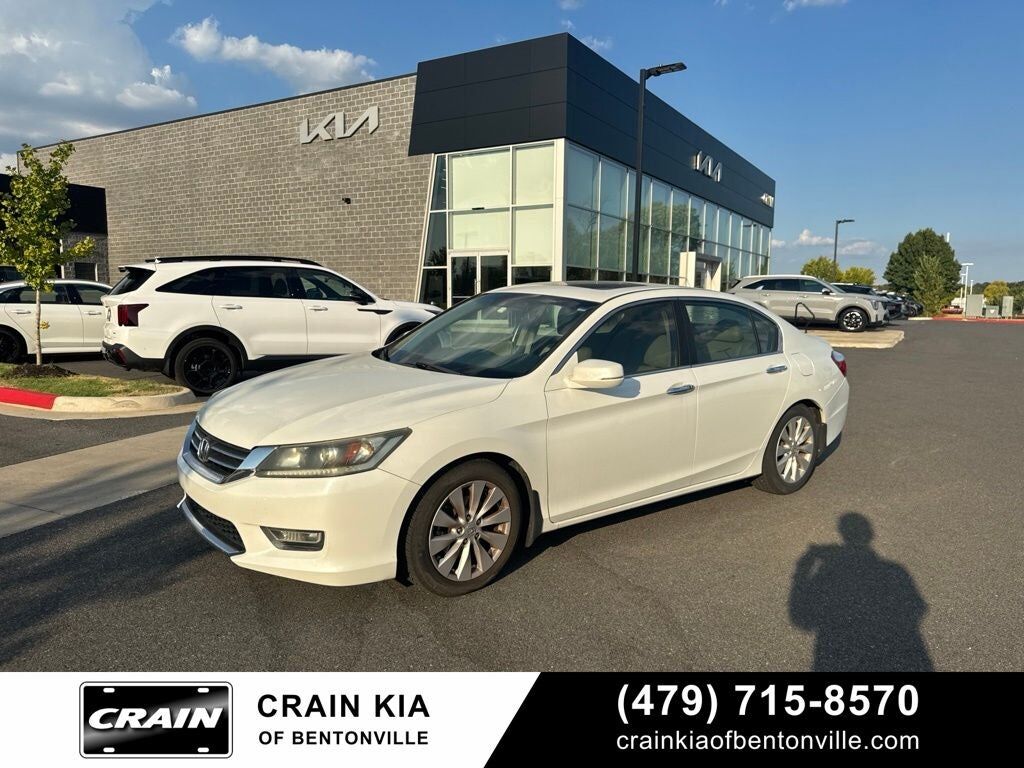 2013 HONDA Accord