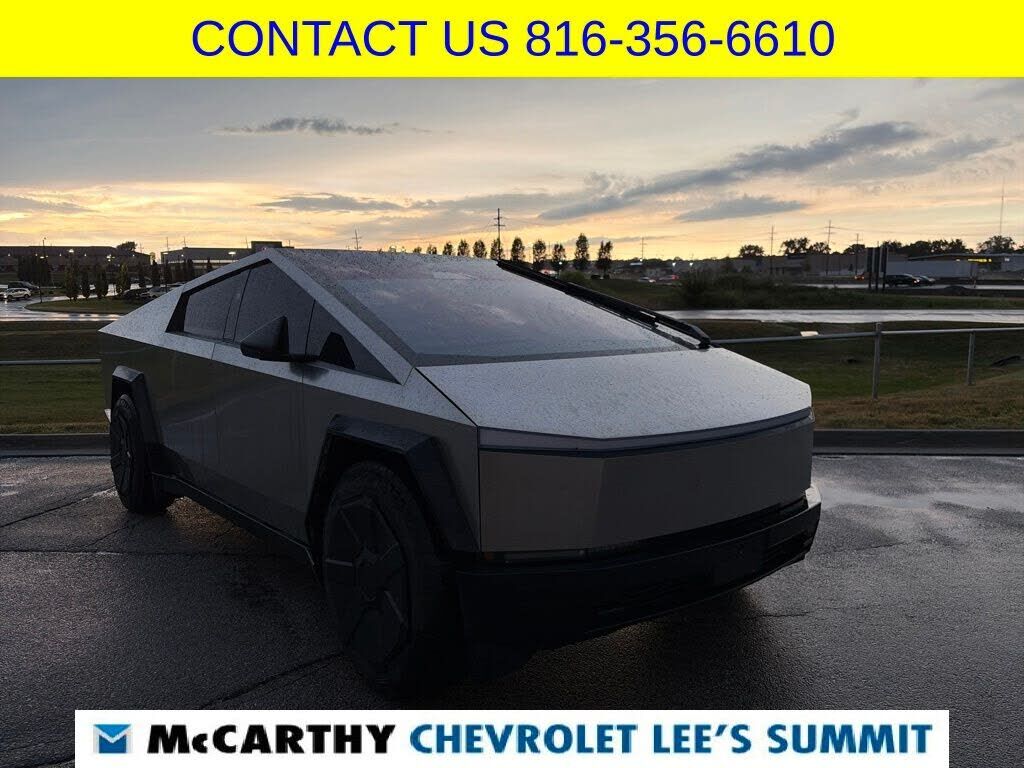 2024 TESLA Cybertruck