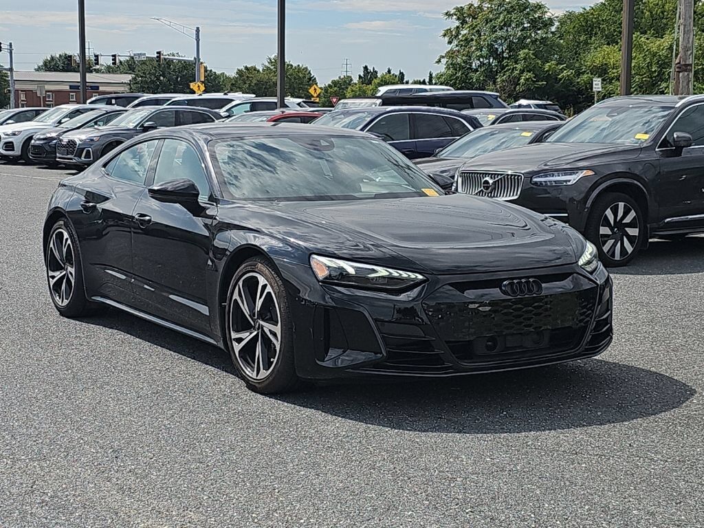 2024 AUDI e-tron GT