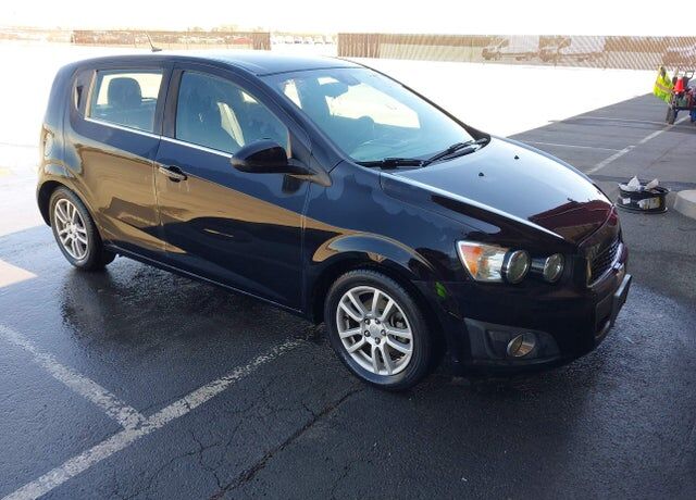 2012 CHEVROLET Sonic