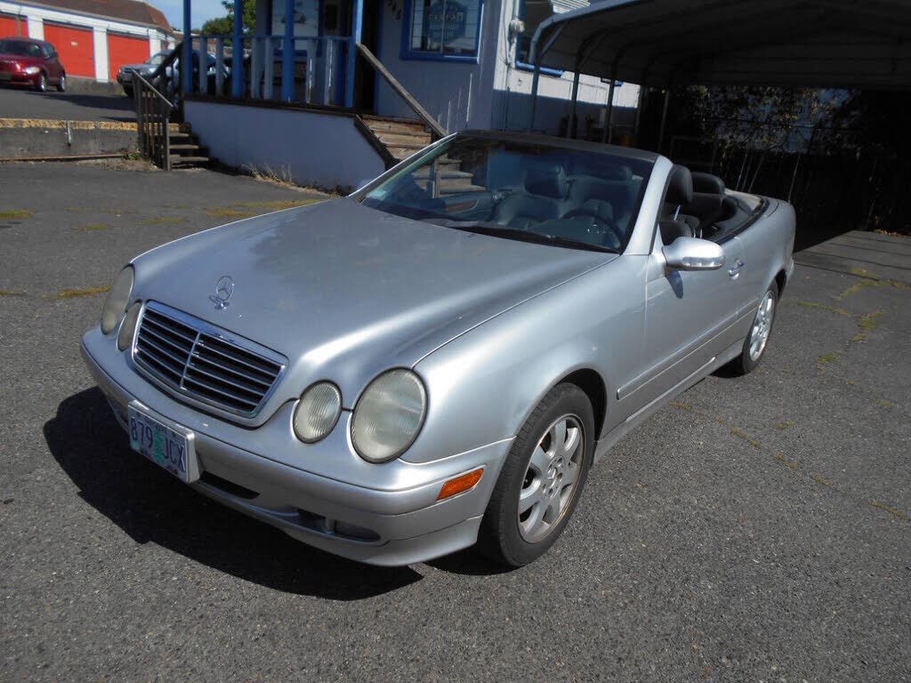 2000 Mercedes-Benz CLK-Class