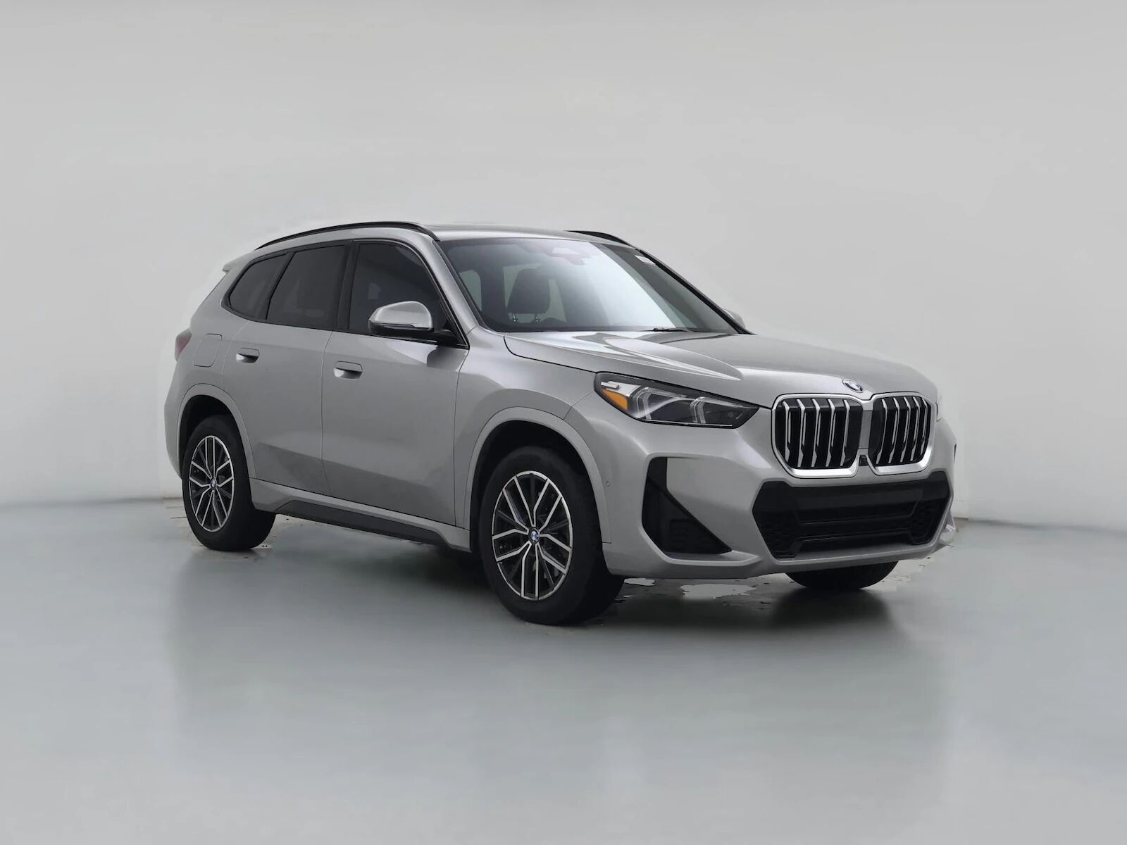 2023 BMW X1