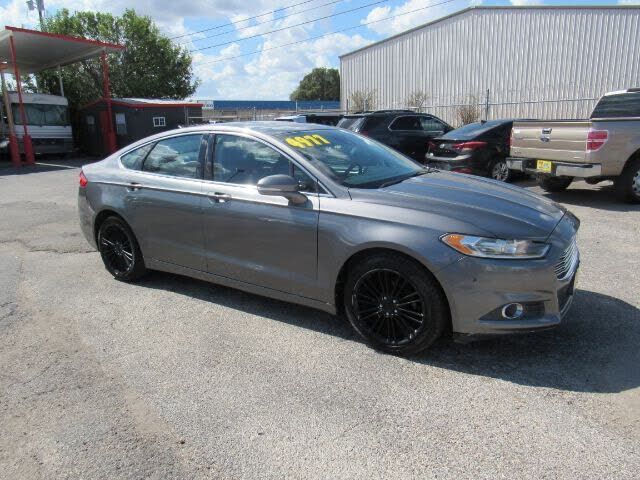 2013 FORD Fusion