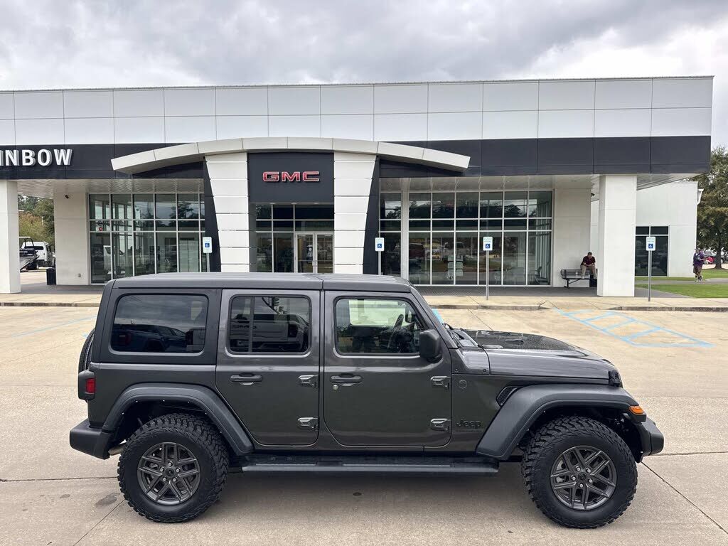 2024 JEEP Wrangler