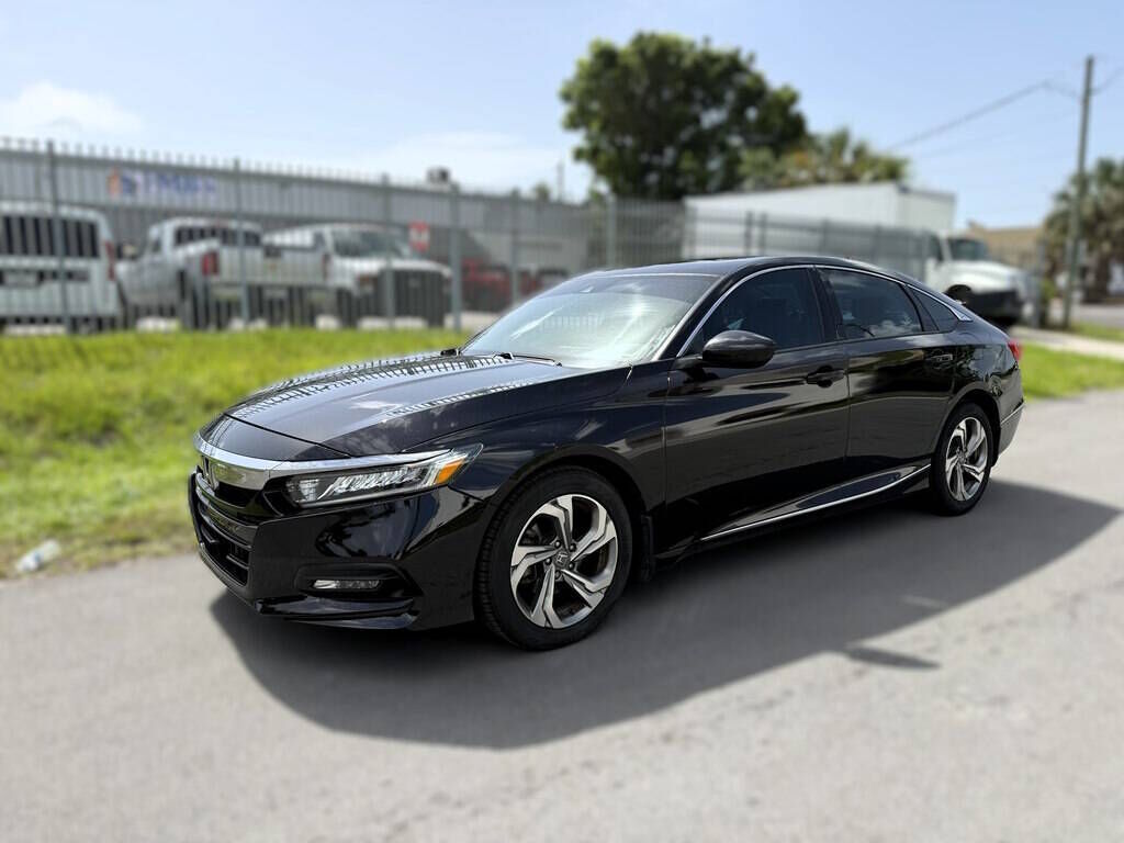 2018 HONDA Accord