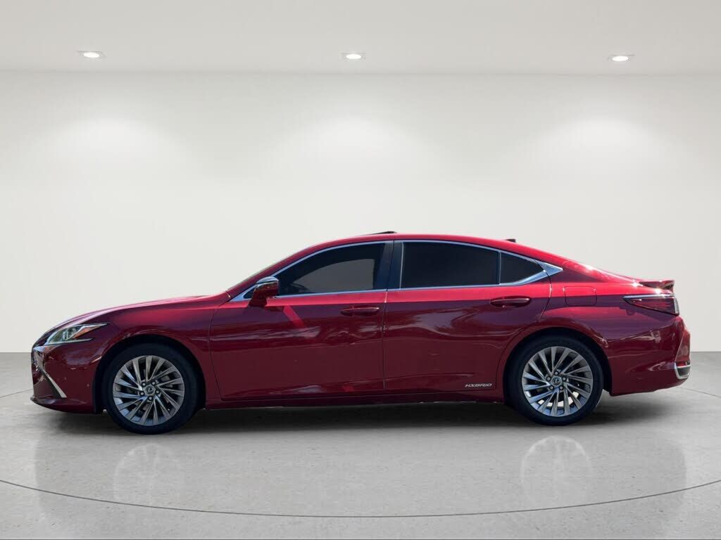 2019 Lexus ES