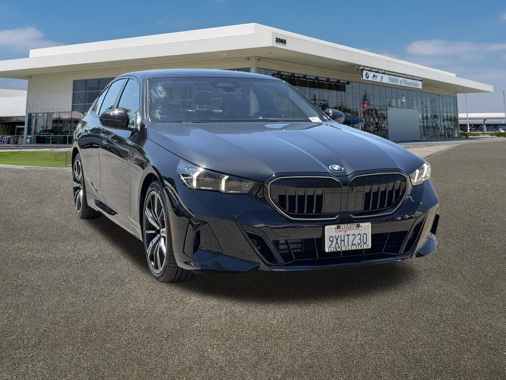 2026 BMW 530i