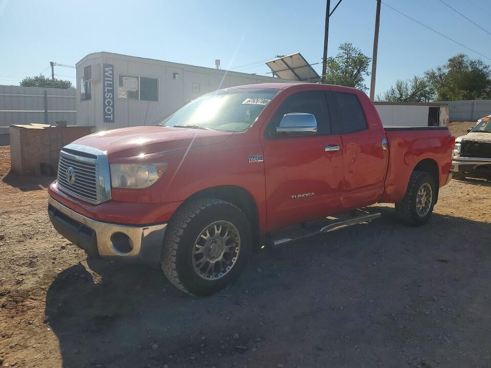 2010 TOYOTA Tundra