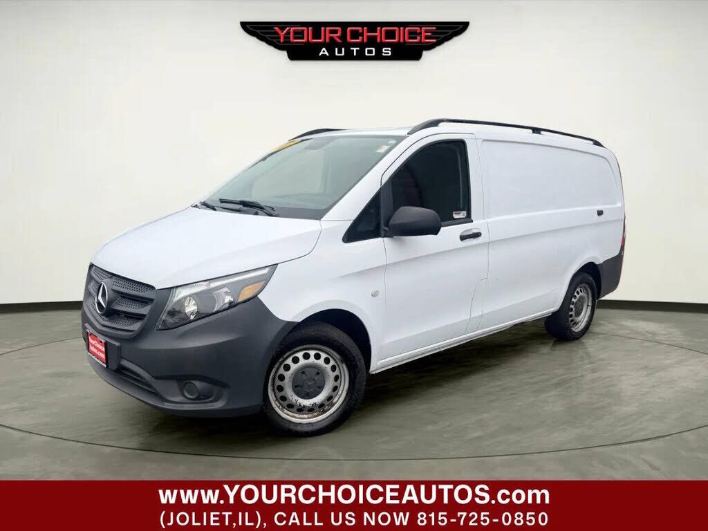 2017 MERCEDES-BENZ METRIS