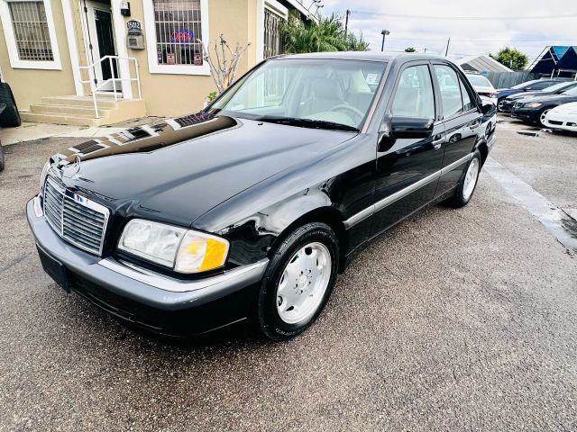 2000 MERCEDES-BENZ C-Class