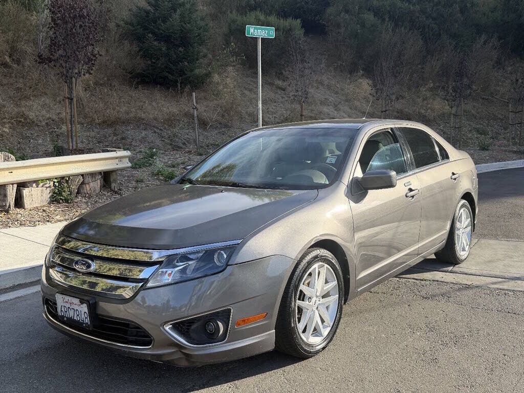 2011 FORD Fusion
