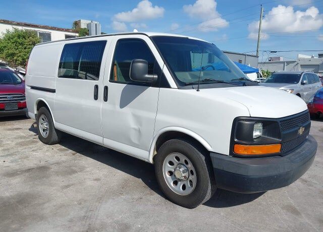 2014 CHEVROLET Express