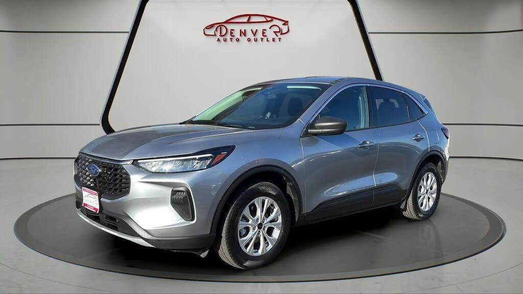 2023 FORD Escape