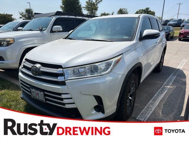 2019 TOYOTA Highlander