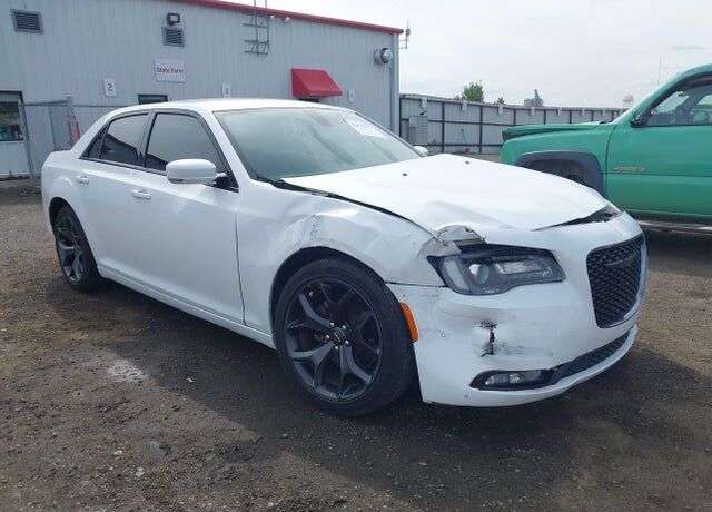 2021 CHRYSLER 300