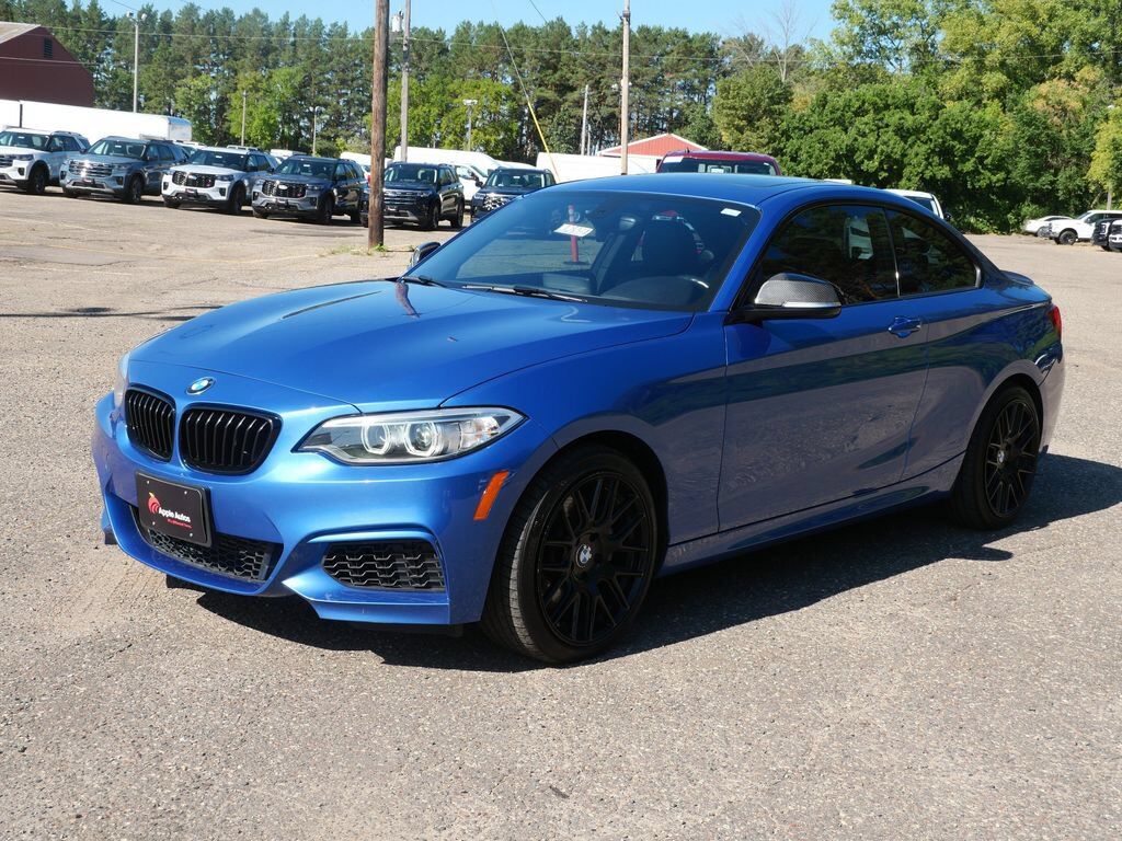2016 BMW M235i