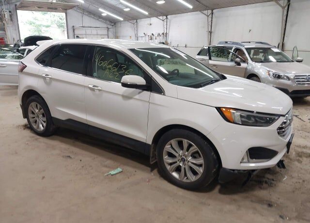 2022 FORD Edge