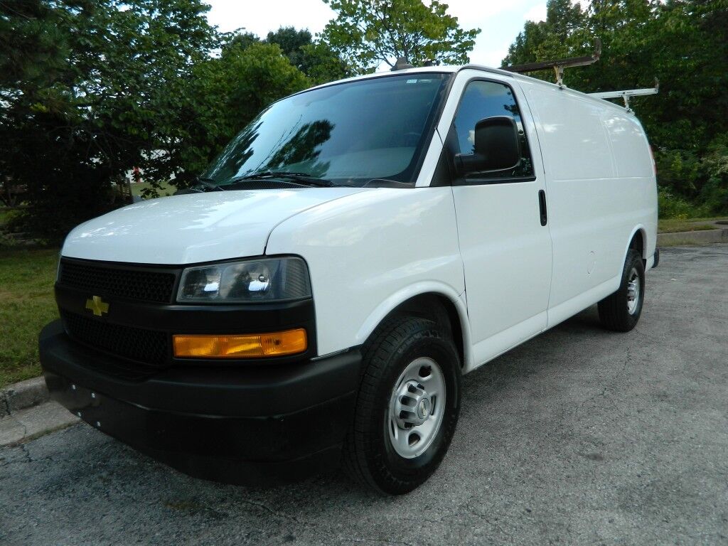 2019 CHEVROLET Express