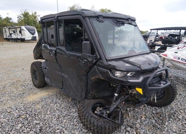 2025 CAN-AM Defender/Traxter
