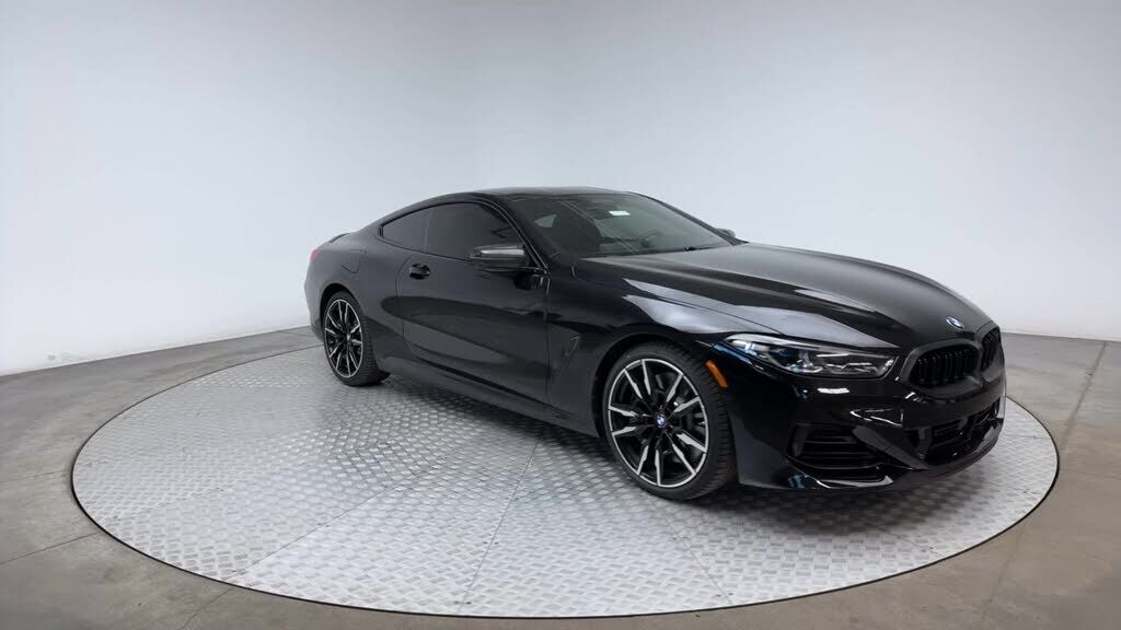 2024 BMW 850i