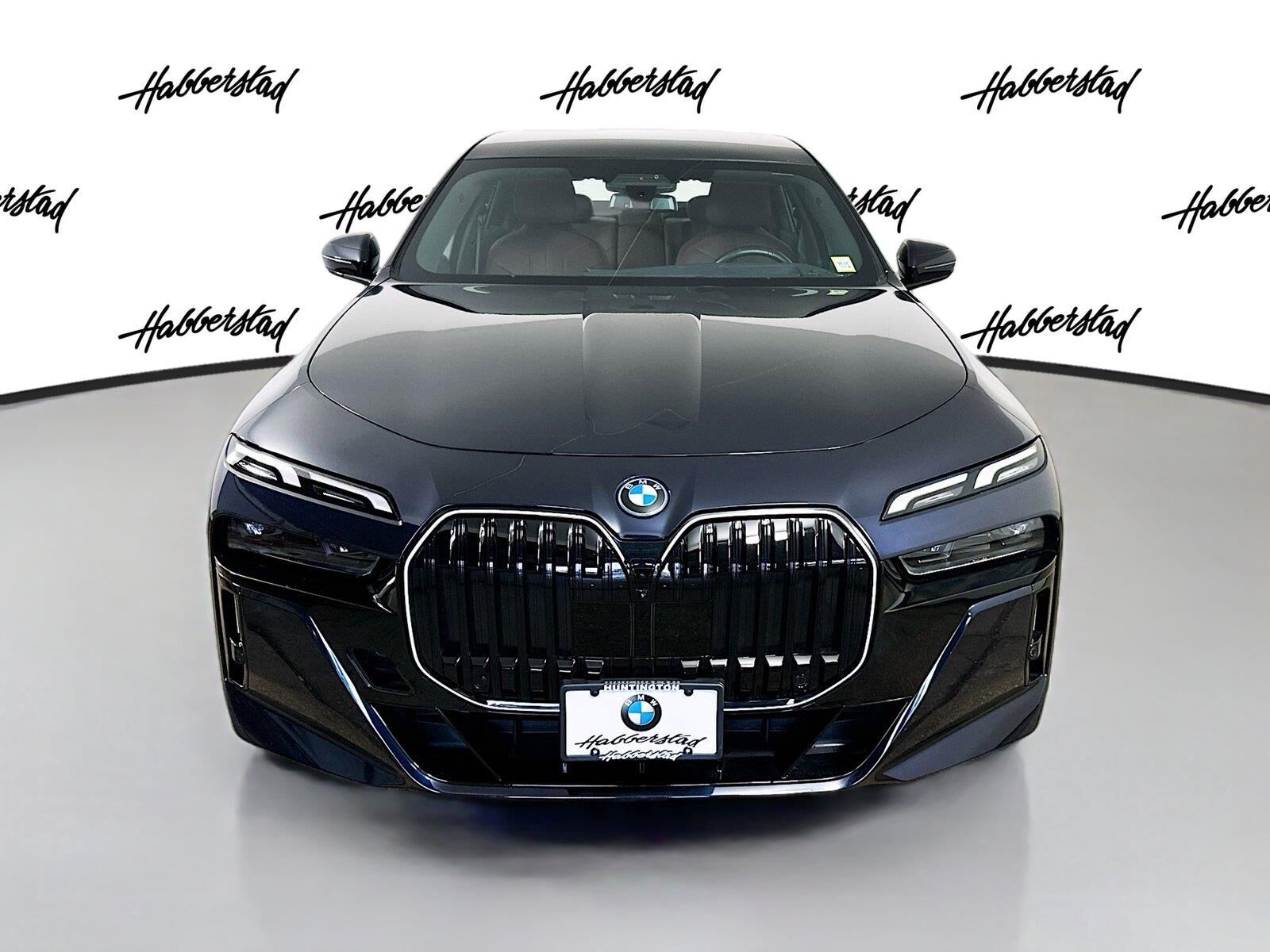 2026 BMW 750e