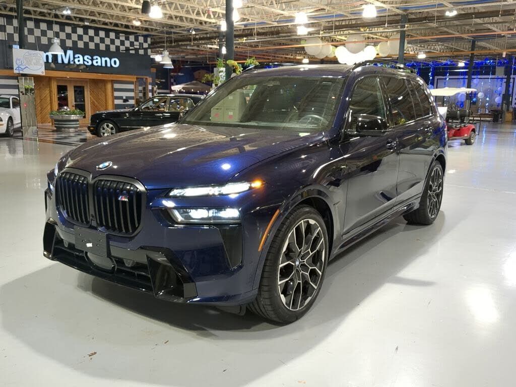 2025 BMW X7