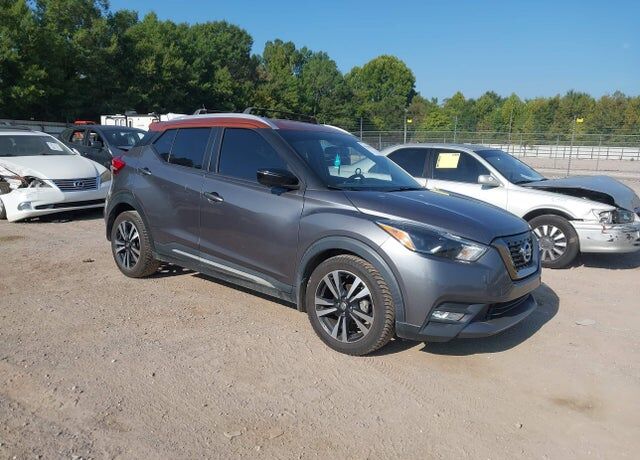 2019 NISSAN Kicks