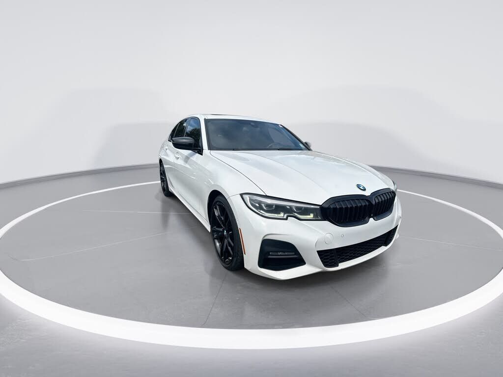 2021 BMW 330i