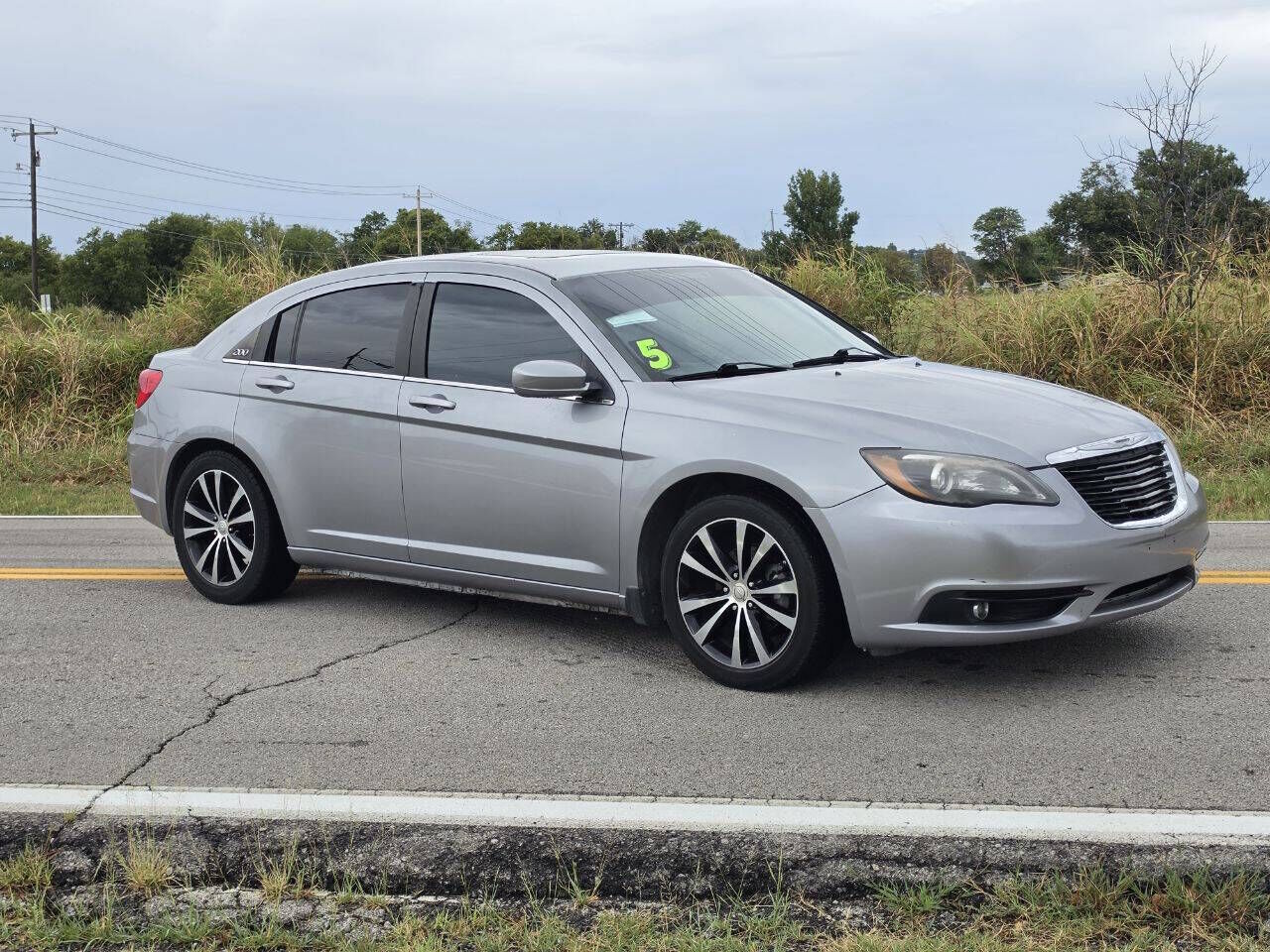 2013 CHRYSLER 200