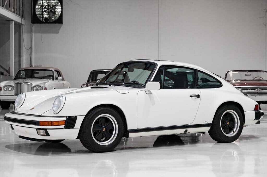 1987 PORSCHE 911
