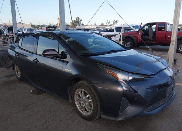 2018 TOYOTA PRIUS