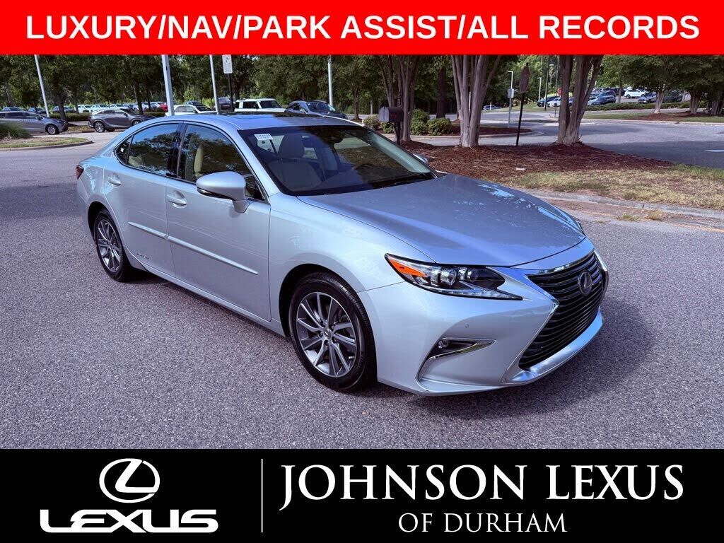 2018 LEXUS ES