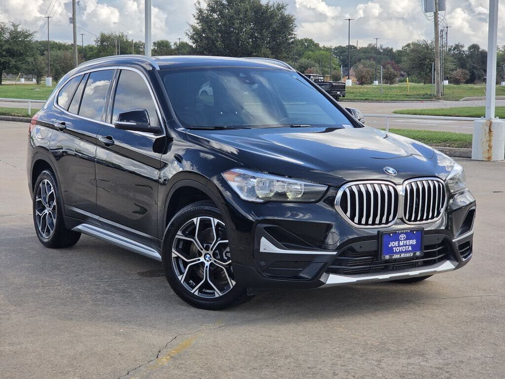 2022 BMW X1