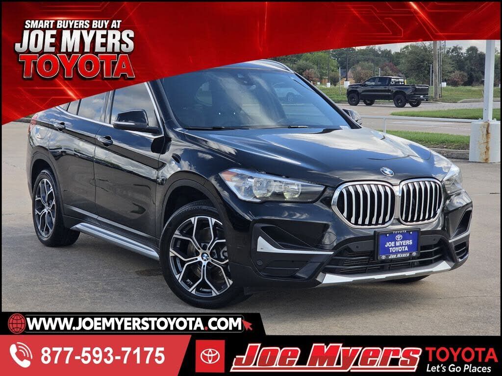 2022 BMW X1