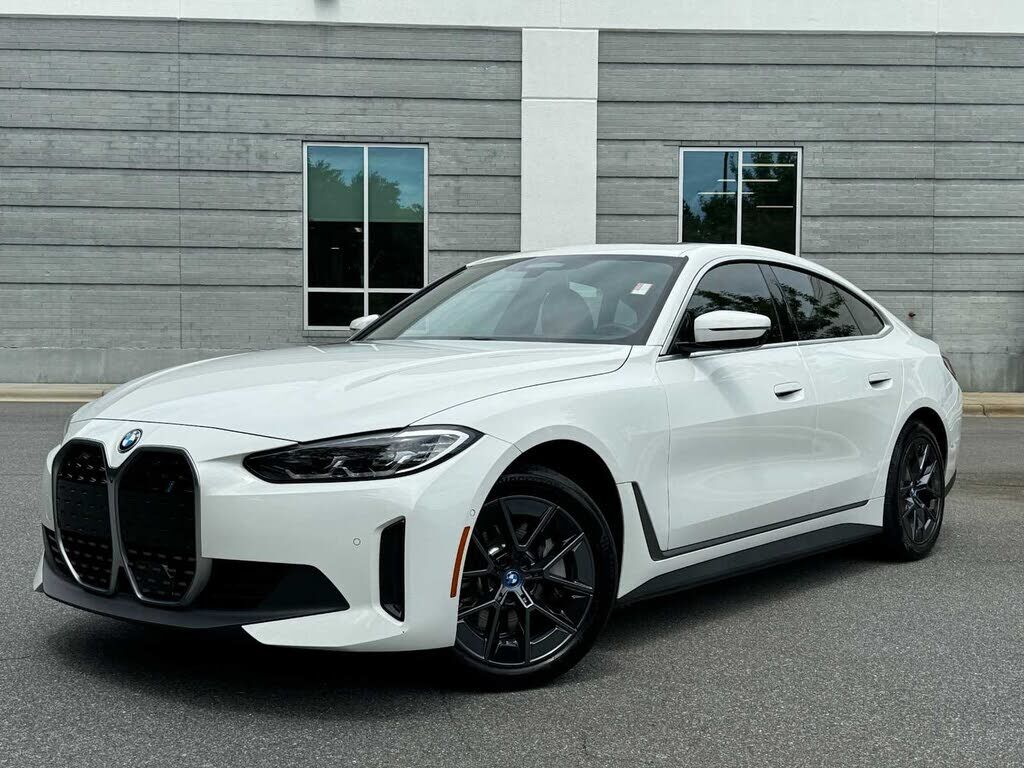2023 BMW i4