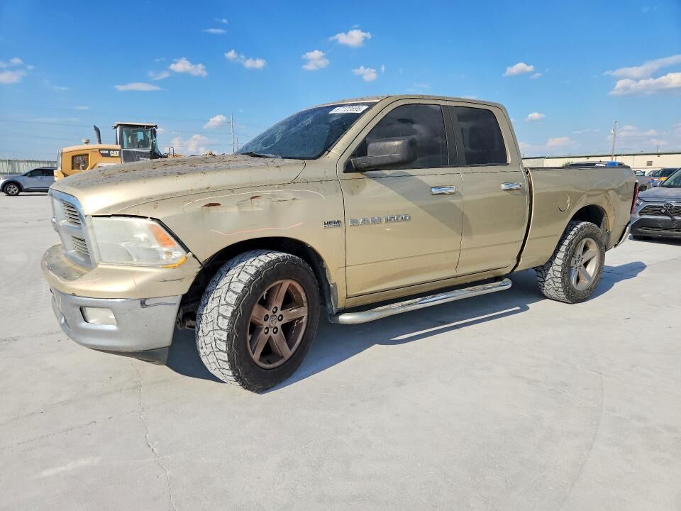 2011 DODGE Ram
