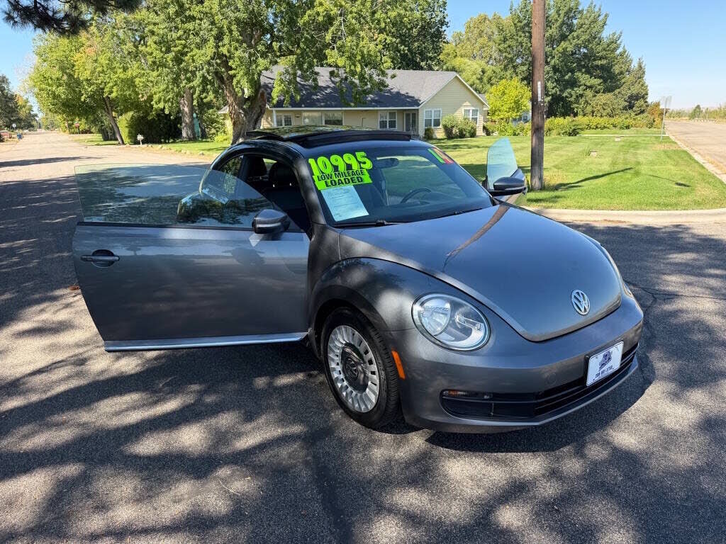 2014 VOLKSWAGEN Beetle