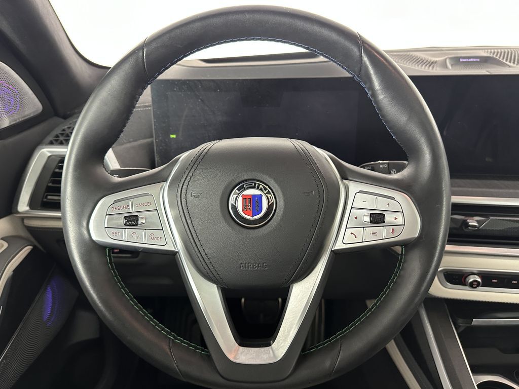 2024 BMW X7