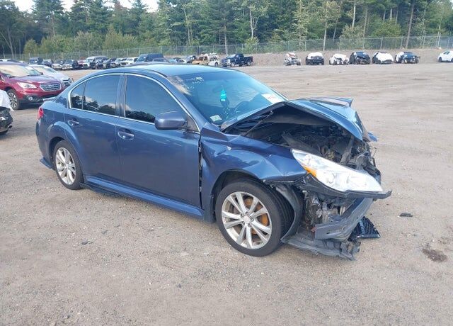2014 SUBARU Legacy