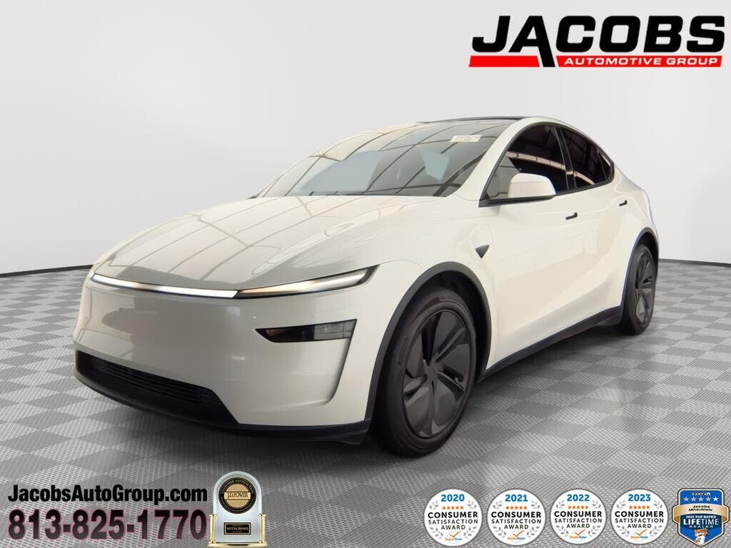 2026 TESLA Model Y